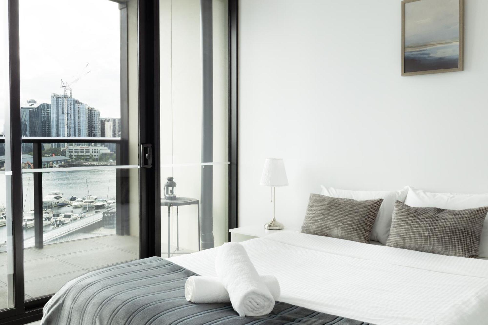 Pars Apartments - Collins Wharf Waterfront, Docklands Melbourne Exterior photo